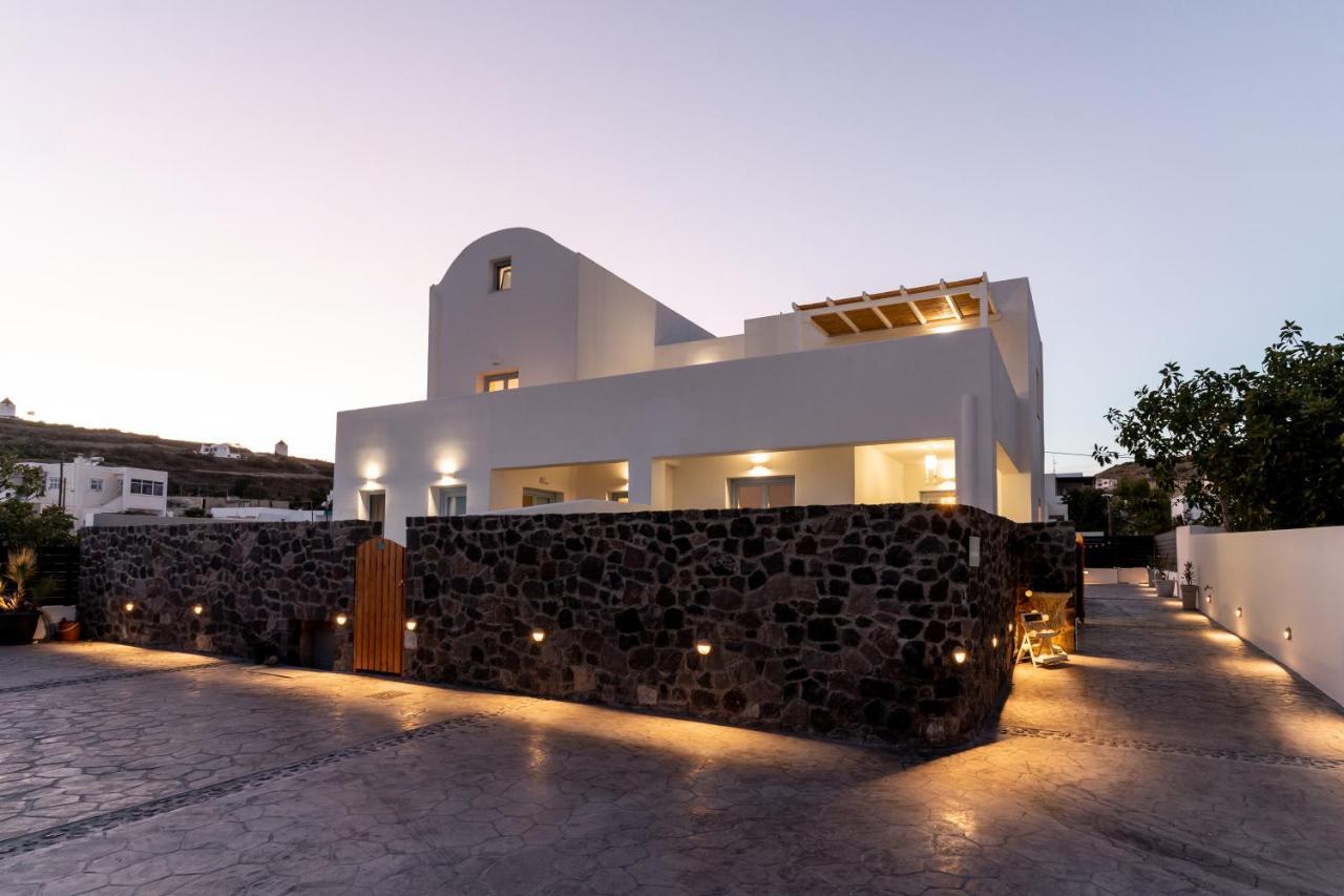 Santorossa Luxury Villas Emporio  Eksteriør billede