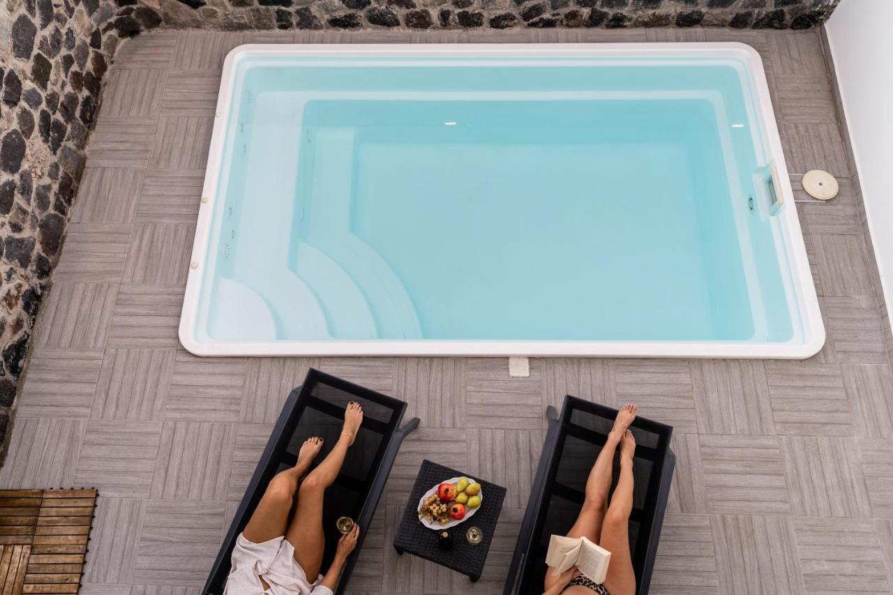 Santorossa Luxury Villas Emporio  Eksteriør billede