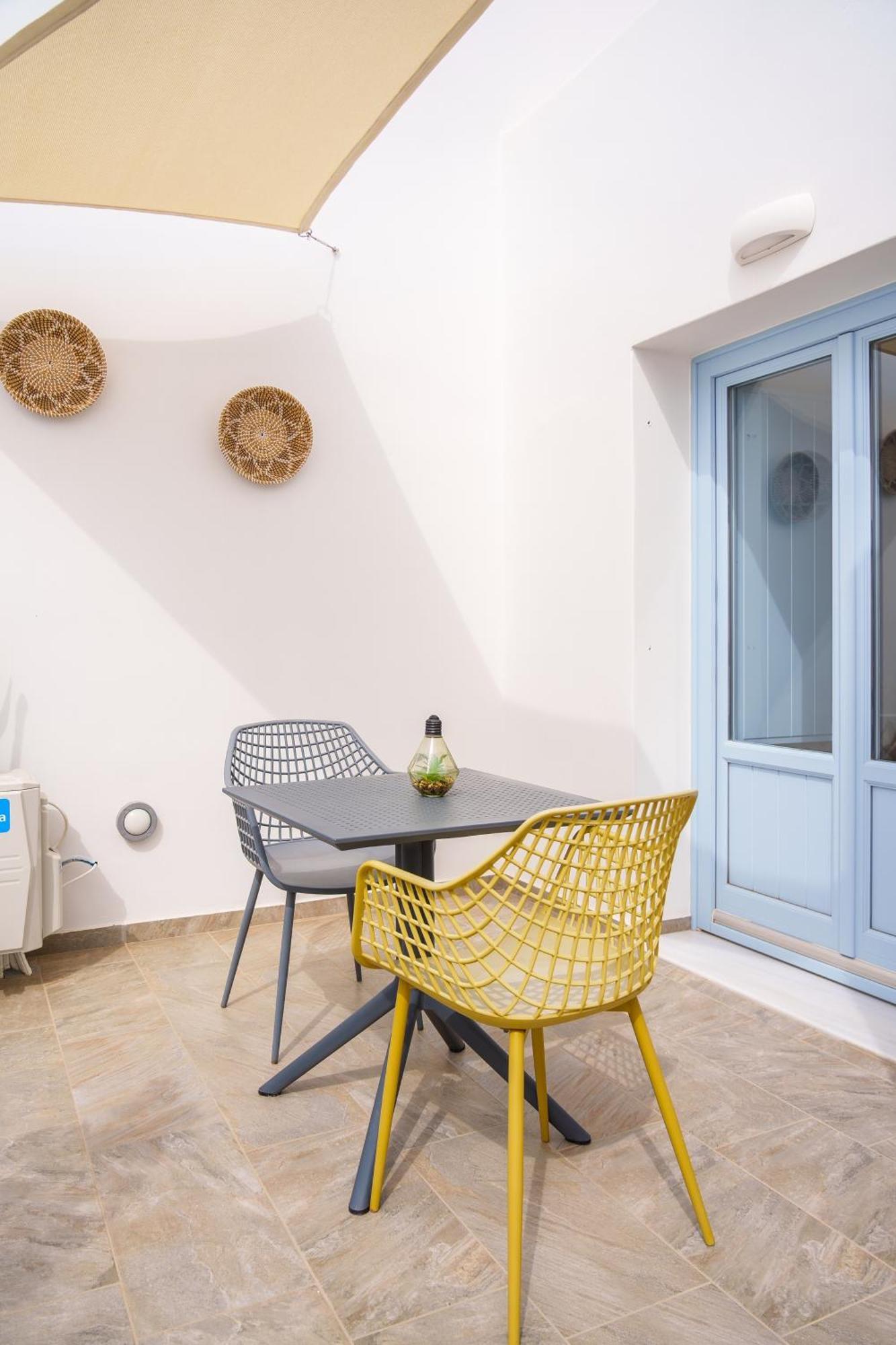 Santorossa Luxury Villas Emporio  Eksteriør billede